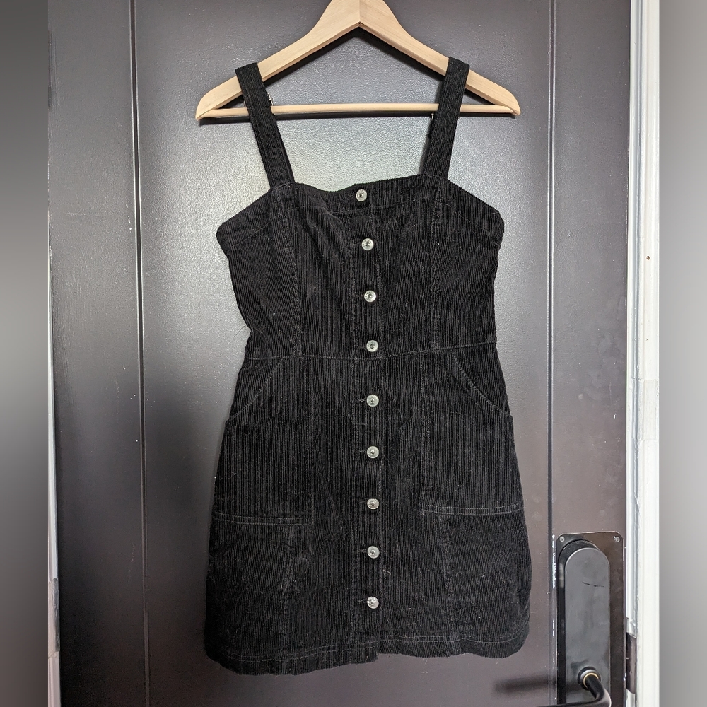 H&M Divided black corduroy button-up dress size US 6